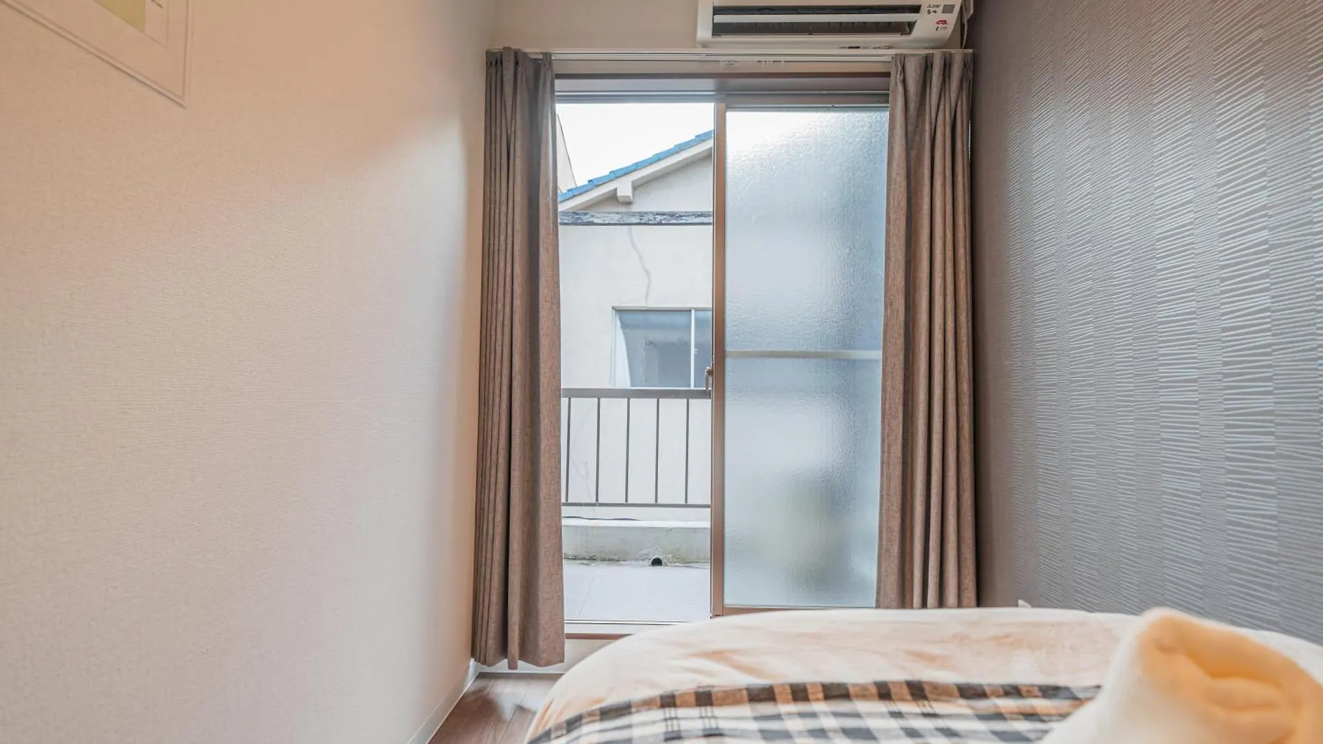 Osaka 2 Bedroom House 空蟬 0*,