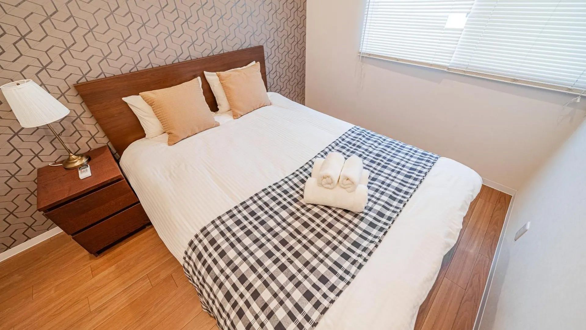 Osaka 2 Bedroom House 空蟬 0*,  Japan